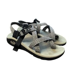 Chaco Z/Cloud 2 Womens Sandals Black White Geometric Strappy Toe Loop Size 8